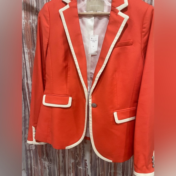 Banana Republic Classics Tapped Blazer New with tags Size 6 - Picture 2 of 10